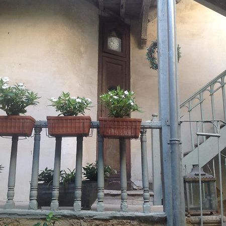 Les Chambres De L'Horloge Lectoure Exterior foto